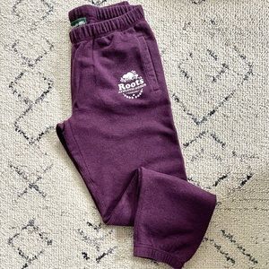 LAST CALL BEFORE DONATION - Roots Slim Sweatpants